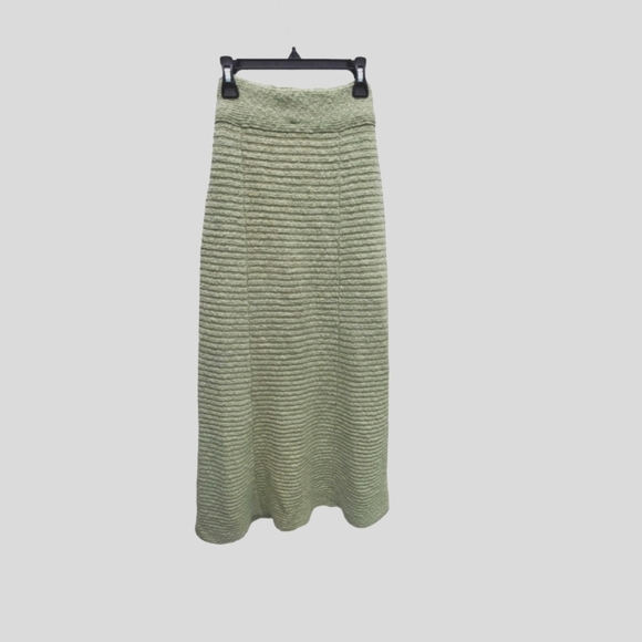 Free People Knit Maxi Skirt "Claudia" Front Slit Mint Green Size S - EUC! - Picture 8 of 12